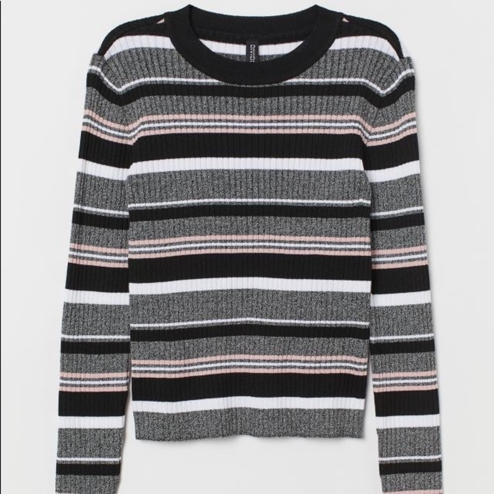 H&M DIVIDED striped ribbed knit sweater